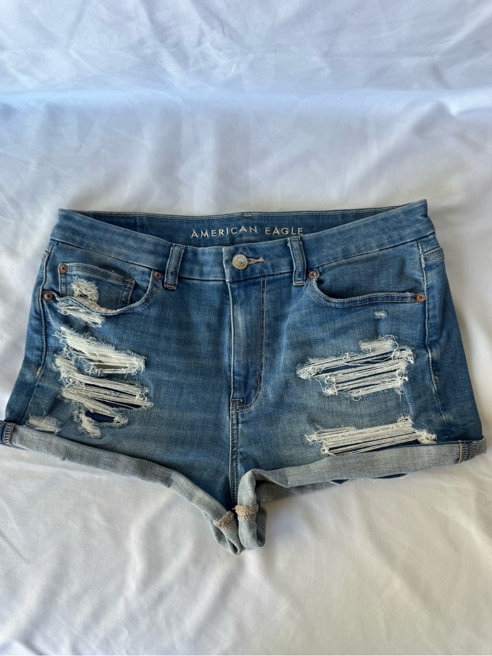 American Eagle Outfitters Next Level Stretch  Curvy High-Rise Shortie Size 12
